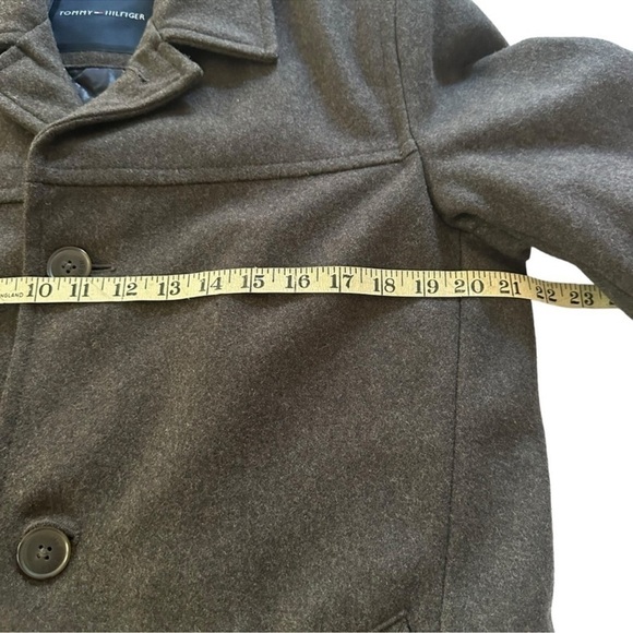TOMMY HILFIGER BROWN MELTON WOOL WALKING
COAT SIZE SMALL - Picture 12 of 14